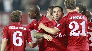 Fc twente have suspended theo janssen for two months and fined the midfielder after he was involved in a car crash under the influence of alcohol. Twente Kommt Auf Den Geschmack Uefa Champions League Uefa Com