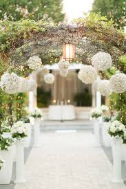 20 Wedding Ceremony Ideas That Will Take Your Breath Away Belle The Magazine Wedding Entrance All White Wedding Wedding Aisle
