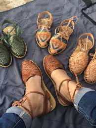 Lace Up Huaraches Artesanales Western Shoes Fancy Shoes Huaraches Outfit