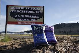 From the fields to the sheds to the offices, the walker family is deeply involved in all aspects of raising, selling and shipping our chipping potatoes as well as growing and harvesting our wheat and hay crops. On The Right Track Kettle Brand S Tater Tracker Program Invites Consumers Onto Farms Potato Grower Magazine