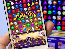 Enjoy 60 seconds of exciting puzzles and with stunning rare gems and powerful boosts in bejeweled blitz. Bejeweled Blitz 100 Free Download Gametop