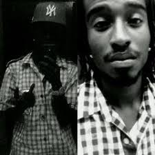 Aisha Fowler's Instagram, Twitter & Facebook