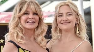 Goldie hawn & kurt russell reveal what they love about each other (and what drives them crazy!) kurt russell and goldie hawn never felt the need to wed: Goldie Hawn Kate Hudson Baby Make History On People Cnn