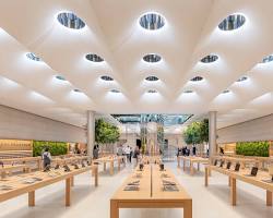 Image of Apple Store Interior