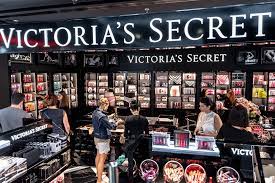 Lingerie made to be seen. Foto Victoria S Secret A Deschis Primul Magazin In Romania Profit Ro