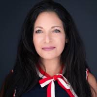 Stacy Mcconnell's Instagram, Twitter & Facebook