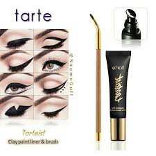 الطين العصار من تارت ايلاينر عصار فكرته مستوحاة من الرسامين طرف العصار اخذ شكل الصحن ومعاه فرشاة مدببه ومعكوفة لتسهل رسم ا eye makeup makeup make up