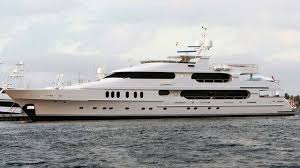 Tiger Woods Is Selling His Yacht Luxury Yachts Yacht Yacht For Sale