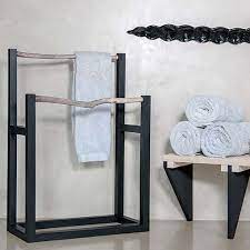 Tuto Fabriquez Un Porte Serviettes Digne D Un Spa Pour 22 Euros Meuble A Fabriquer Soi Meme Salle De Bain Design Porte Serviette