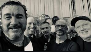 Upside of Maybe profils