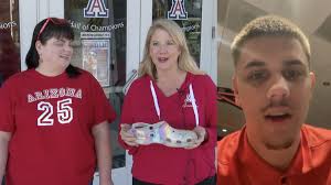 Arizona fans trying to reunite Kerr Kriisa's Crocs