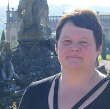 Weitere Ansprechpartner*innen