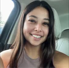 Seeking newspaper with friend's name after half-marathon