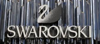 Seit 1967 geschäftsführer des tiroler kristallglasunternehmens swarovski & co. N457fexnbgxuwm