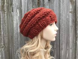 28 отметок «нравится», 1 комментариев — branda (@lasbrandas) в instagram: Chunky Knit Beret Knit Hat Womens Hat Mens Hat Winter Hat Etsy In 2021 Knitted Hats Knitted Beret Knitting