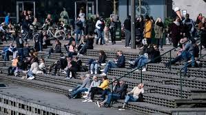 Klarna bank ab (publ) ist eine aktiengesellschaft schwedischen rechts mit hauptsitz in stockholm. Coronavirus Es Braucht In Schweden Keine Verbote