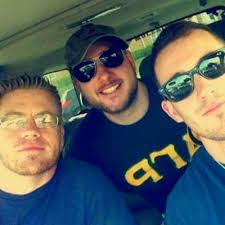 Justin Vanhoose (@_Hoosie_)