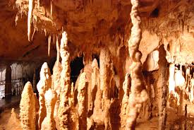 Pestera ursilor este aproape de baile 1 mai? Excursie La Pestera Ursilor Excursii Cu Plecare Din Baile Felix