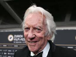 Donald Sutherland Dies at 88