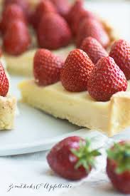 Einfach Kostlich Weisse Schokoladentarte Mit Erdbeeren Rezept Schokoladentarte Einfach Kostlich Einfach Backen