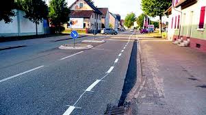 Weitere Schutzstreifen Fur Radfahrer Auf B3 Und B415 Baden Online Nachrichten Der Ortenau Offenburger Tageblatt