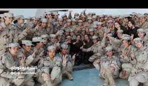 معرفة تنسيق التمريض العسكري للعام الدراسي ٢٠٢١ بعد أن أعلنت الوزارة أن نتيجة الأبحاث المقدمة من طلبة الصف الثالث الإعدادي ستظهر في الساعات القادمة، فقد انتشر عبر مؤشرات جوجل البحث عن تنسيق التمريض العسكري للعام الدراسي القادم، فالالتحاق بالمدارس. F4mvxpikhmr Lm