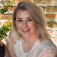 Four years ago, I started my career at Bed Bath & Beyond in Human Resources  as a Service Center Coordinator. I didn't know what to expect as I didn't  go to school