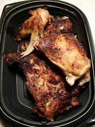 Buzzfeed staff say it's 6 p.m. Ian Wong On Twitter Vons Grocery Roasted Chicken Chicken Caesar Salad La Jolla Ca