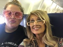 Linda Davis (@lindadavisnashville) • Instagram photos and videos