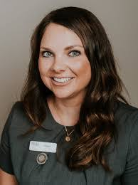 Naomi Bingham's Instagram, Twitter & Facebook