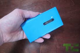 Nokia Lumia 900 Review: This One's A No ...
