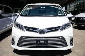2018 toyota sienna xle premium fwd 2016 lexus gs f. 2020 Toyota Sienna A Trim Comparison Auto Review Hub