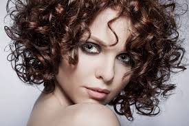 Abbiamo i capelli più lunghi di sempre. Tagli Capelli Ricci Tagli Capelli Ricci Come Valorizzare I Tuoi Ricci
