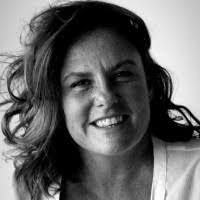 Rebecca Osmond's Instagram, Twitter & Facebook