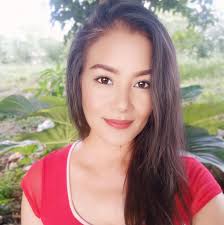 ถ้าอยากมีรักก็ทักมา