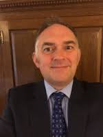 Mr Robert W Metcalf : Trauma & orthopaedic surgery