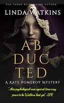 Kate O'Malley Mystery 1