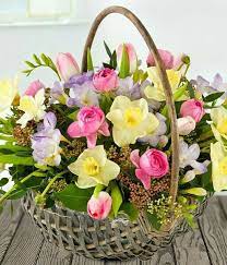Pin By Jack Devine On Floral Arrangements Spring Basket Floral Baskets Flower Arrangements