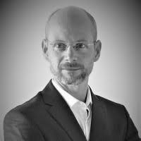 300+ profils pour “Decker”