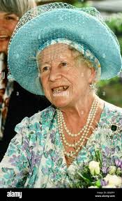 Hrh the queen birthday hi-res stock photography and images