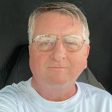 Shower availability in New Boston, Texas?