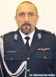 PIERWSZY ZASTĘPCA KOMENDANTA POWIATOWEGO POLICJI WE WŁOSZCZOWIE
