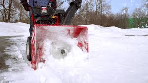 Starts fine but the minute i move from choke toward run it dies. Troy Bilt 24 In 208 Cc Two Stage Gas Snow Blower With Electric Start Self Propelled Storm 2410 The Home Depot