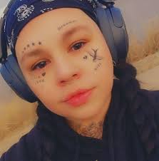 Kimmons School Principal Dr. Hinkle Faces Criticism and Support