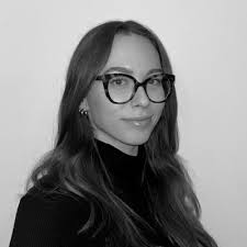 🌟 Un nouveau chapitre commence 🌟 Je suis ravie d'annoncer que j'ai  rejoint ATS L'ATELIER LUXE à Paris en tant qu'assistante chef de projet  pour ma dernière année d'école de commerce en