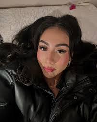 Vanessa Rincon's Instagram, Twitter & Facebook