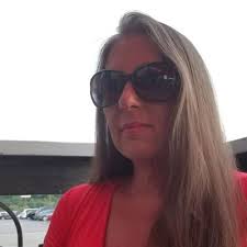 Kendra Beckett (@kendrarbeckett)