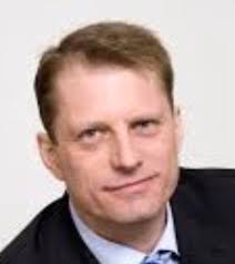 11 juni: MICHAEL OLANDER fyller 60 år. Michael tävlade för Uppsala IF och  deltog i tiokampstävlingen 1988 i Seoul. Michael kom med sina 7869 poäng på  17:e plats. Året innan vid VM