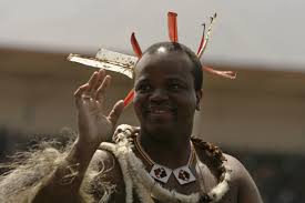 Swaziland's king mswati iii picked his 14th wife after the annual umhlanga or reed dance ceremony. Swaziland King Mswati Iii Takes 19 Year Old Virgin As His Fourteenth Wife