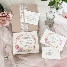 Einladungskarte Hochzeit Alexandra Aus Kraftpapier Mit Spitze Rustikal Vintage In 2020 Hochzeitseinladung Karte Hochzeit Und Hochzeitskarten
